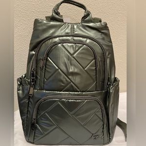LUG Fall Box 2023 Exclusive Metallic Olive Green 🫒 Hatchback 3 Backpack! NWT!